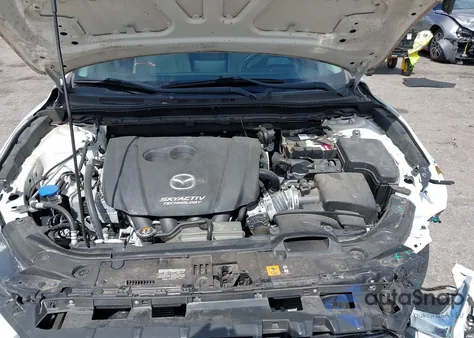 2018 Mazda Mazda3 Grand Touring z USA, uszkodzony, nr VIN 3MZBN1W39JM158804